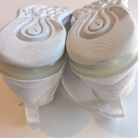 Nike Air Max Axis white running shoes sneakers - Picture 9 of 12